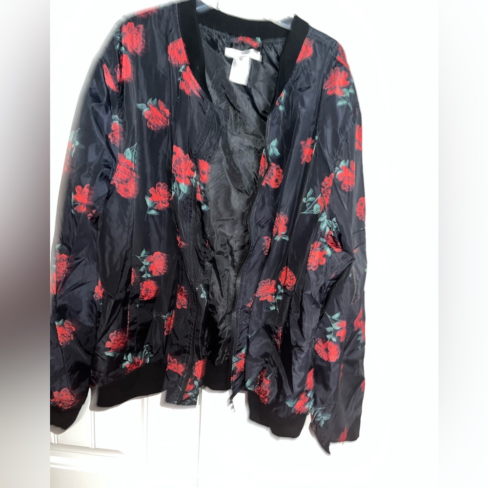 NEW K. Jordan Black Floral Bomber Jacket Size 3X - Picture 8 of 9